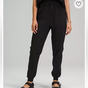 Lululemon joggers